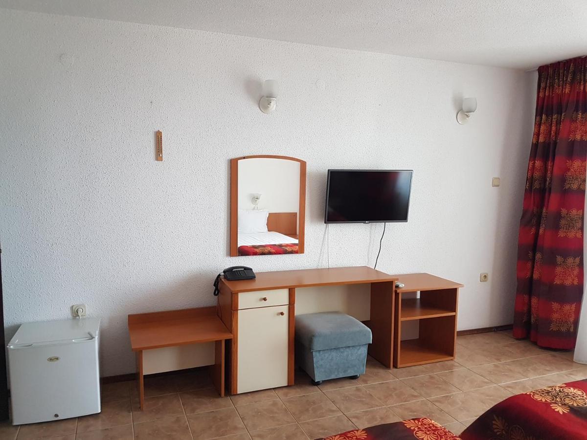 Family Hotel Venera Каварна Экстерьер фото